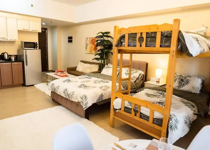 A2j Luxury Venice Near Bgc Malls Apartamento *
