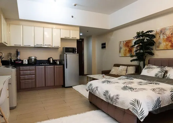 Apartment A2j Luxury Venice Near Bgc Malls *
