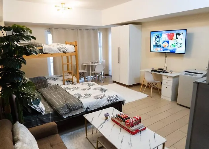 A2j Luxury Venice Near Bgc Malls * Manila