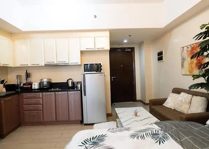 Apartment A2j Luxury Venice Near Bgc Malls