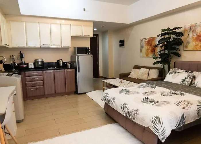 A2j Luxury Venice Near Bgc Malls Manila