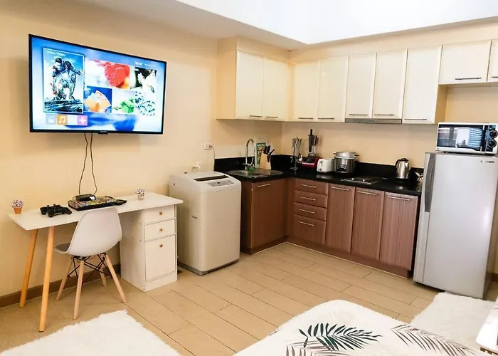 A2j Luxury Venice Near Bgc Malls Manila
