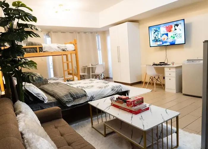 A2j Luxury Venice Near Bgc Malls Apartamento *