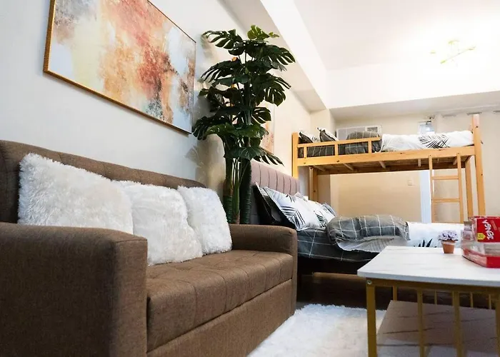 A2j Luxury Venice Near Bgc Malls * Manila