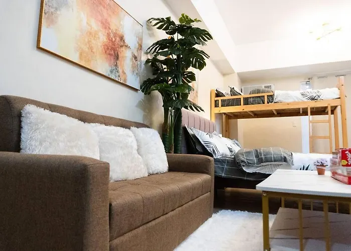 A2j Luxury Venice Near Bgc Malls * Manila